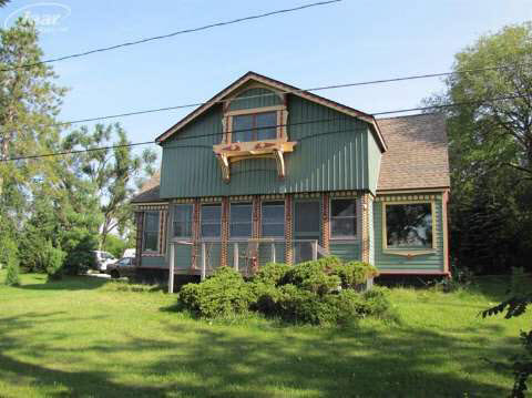 1352 Petts Road Fenton, MI 48430 - Photo 30 of 36 20420117-29.JPG