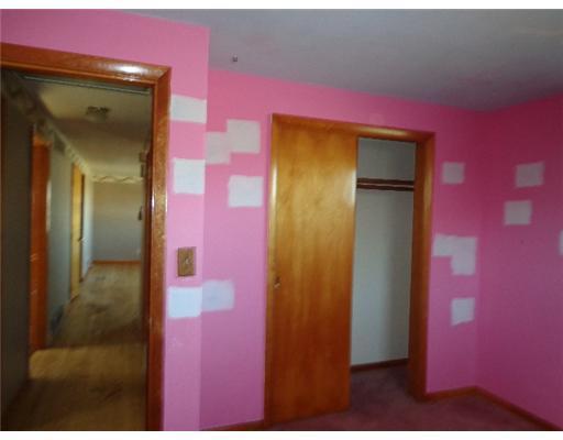 1251 Student Springfield, OH 45503 - Photo 7 of 9