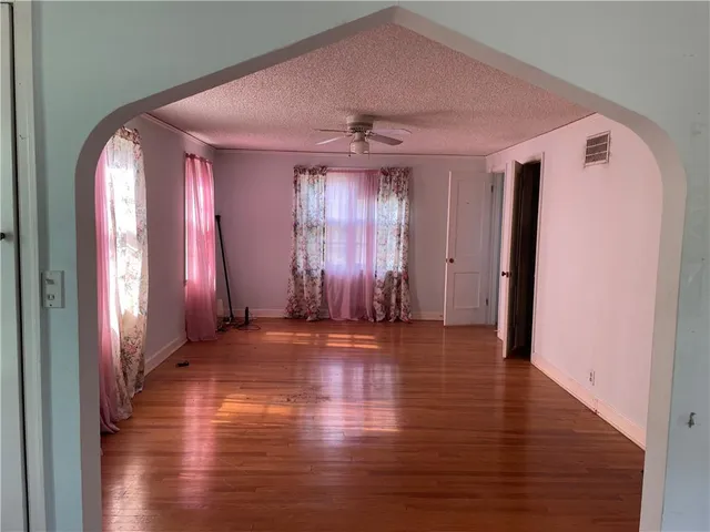 $154,710 | 6301 Agnes Avenue, Kansas City, MO 64132