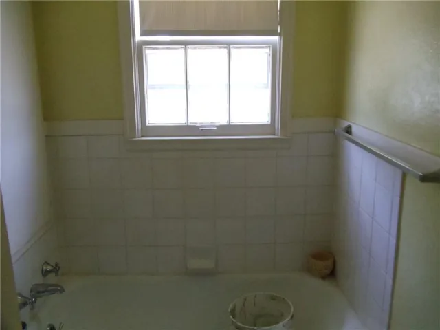 $154,710 | 6301 Agnes Avenue, Kansas City, MO 64132