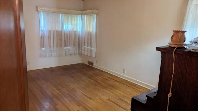 $154,710 | 6301 Agnes Avenue, Kansas City, MO 64132