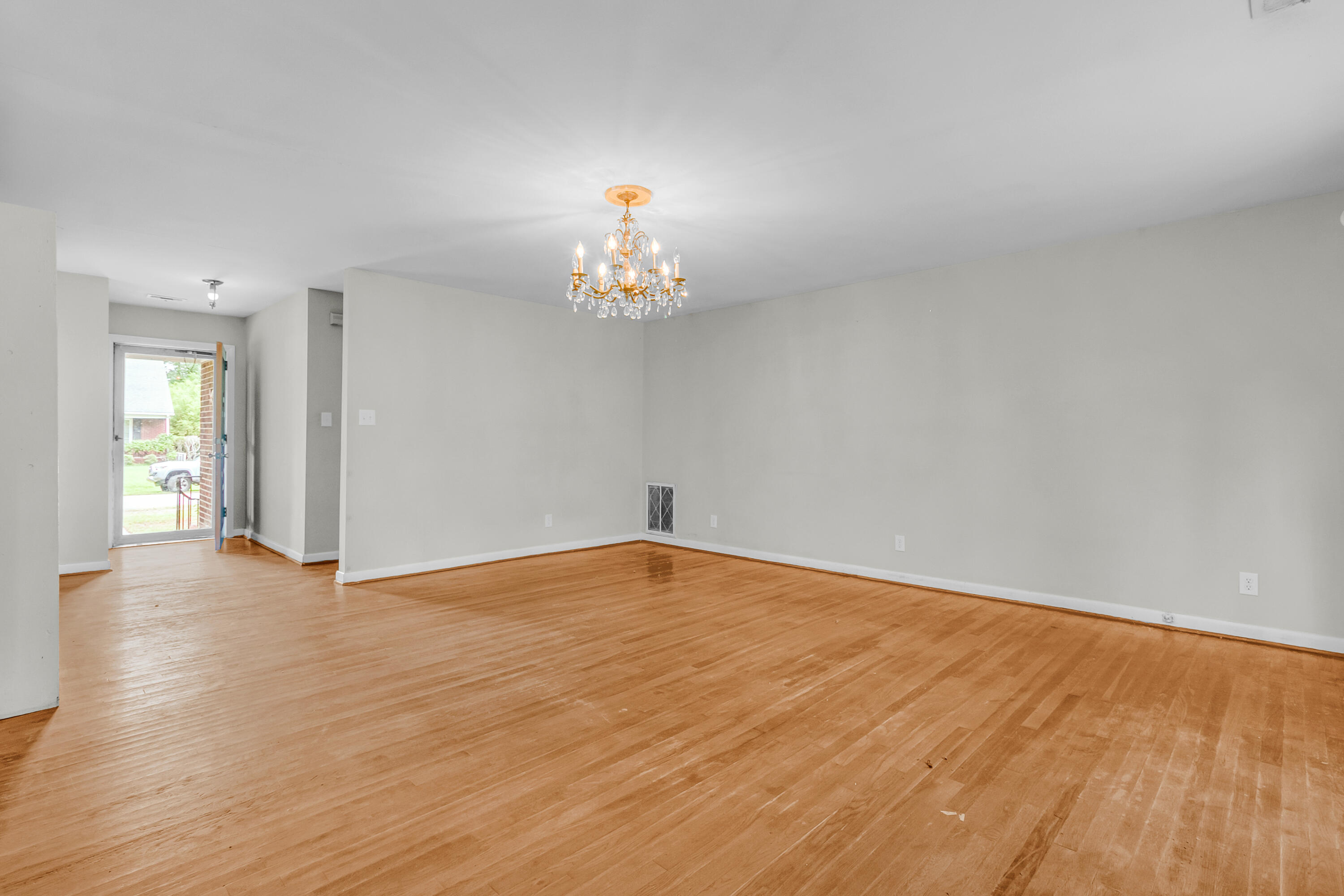 1221 Byron Road Charleston, SC 29407 - Photo 14 of 20
