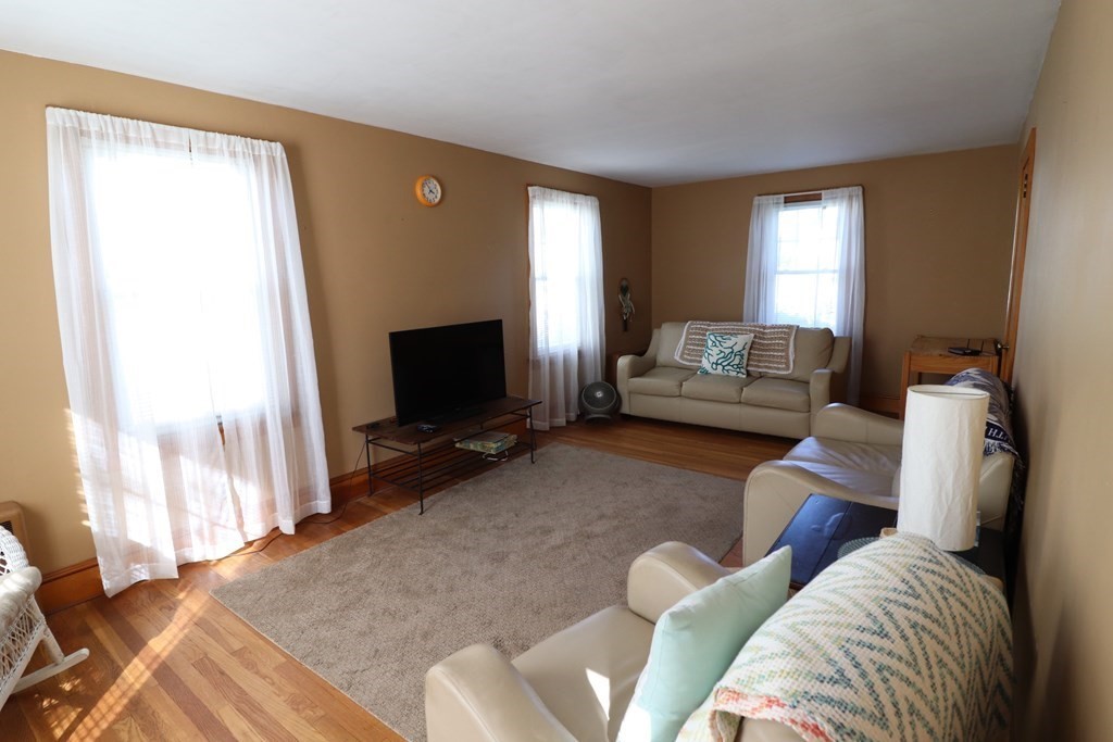 101 Read Street Fall River, MA 02720 - Photo 19 of 36 Gallery Image 19