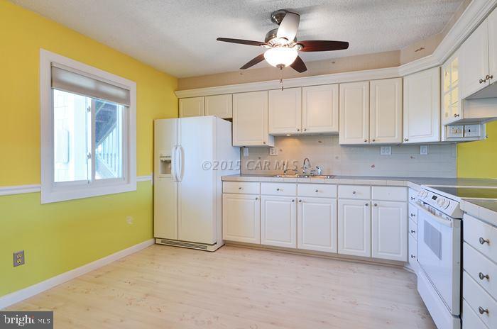 9205 Rusty Anchor Road, Unit 10 Ocean City, MD 21842 - Photo 5 of 31 Gallery Image 5