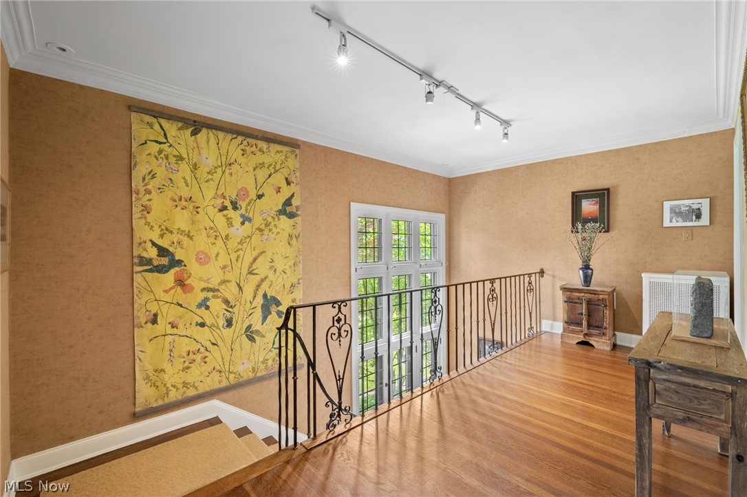 2968 Glengary Road Cleveland, OH 44120 - Photo 23 of 49 Second Floor Landing