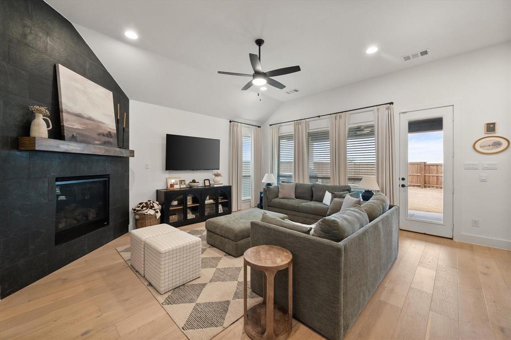 4210 Capstone Road Midlothian, TX 76065 - Photo 20 of 40