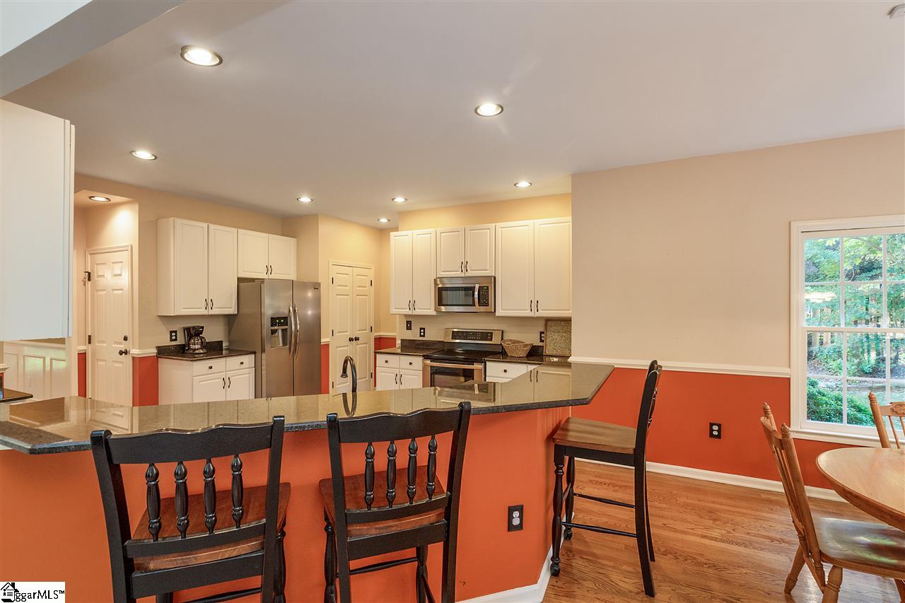 141 Timberleaf Drive Duncan, SC 29334 - Photo 17 of 36 Gallery Image 17