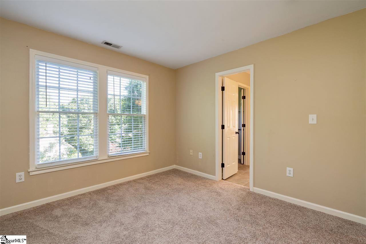 141 Timberleaf Drive Duncan, SC 29334 - Photo 24 of 36 Gallery Image 24