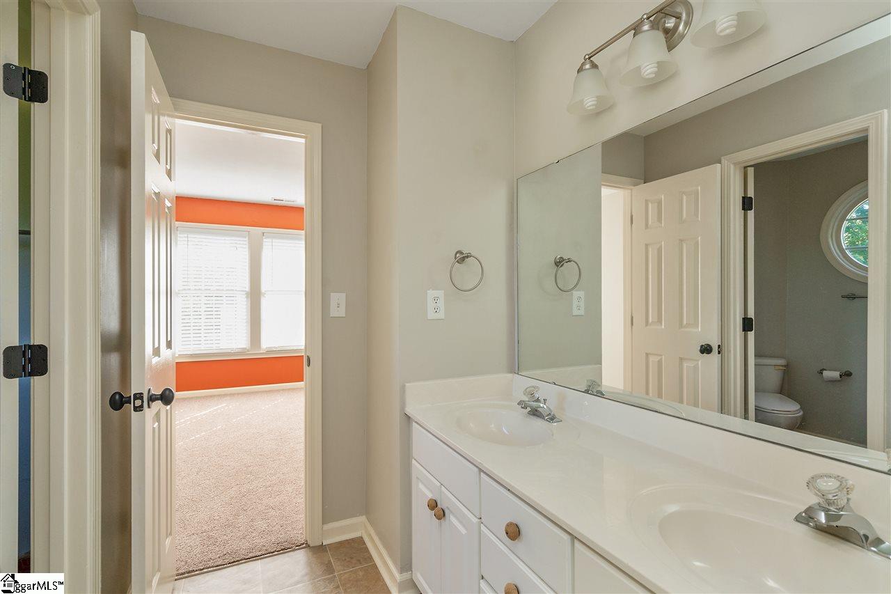 141 Timberleaf Drive Duncan, SC 29334 - Photo 25 of 36 Gallery Image 25