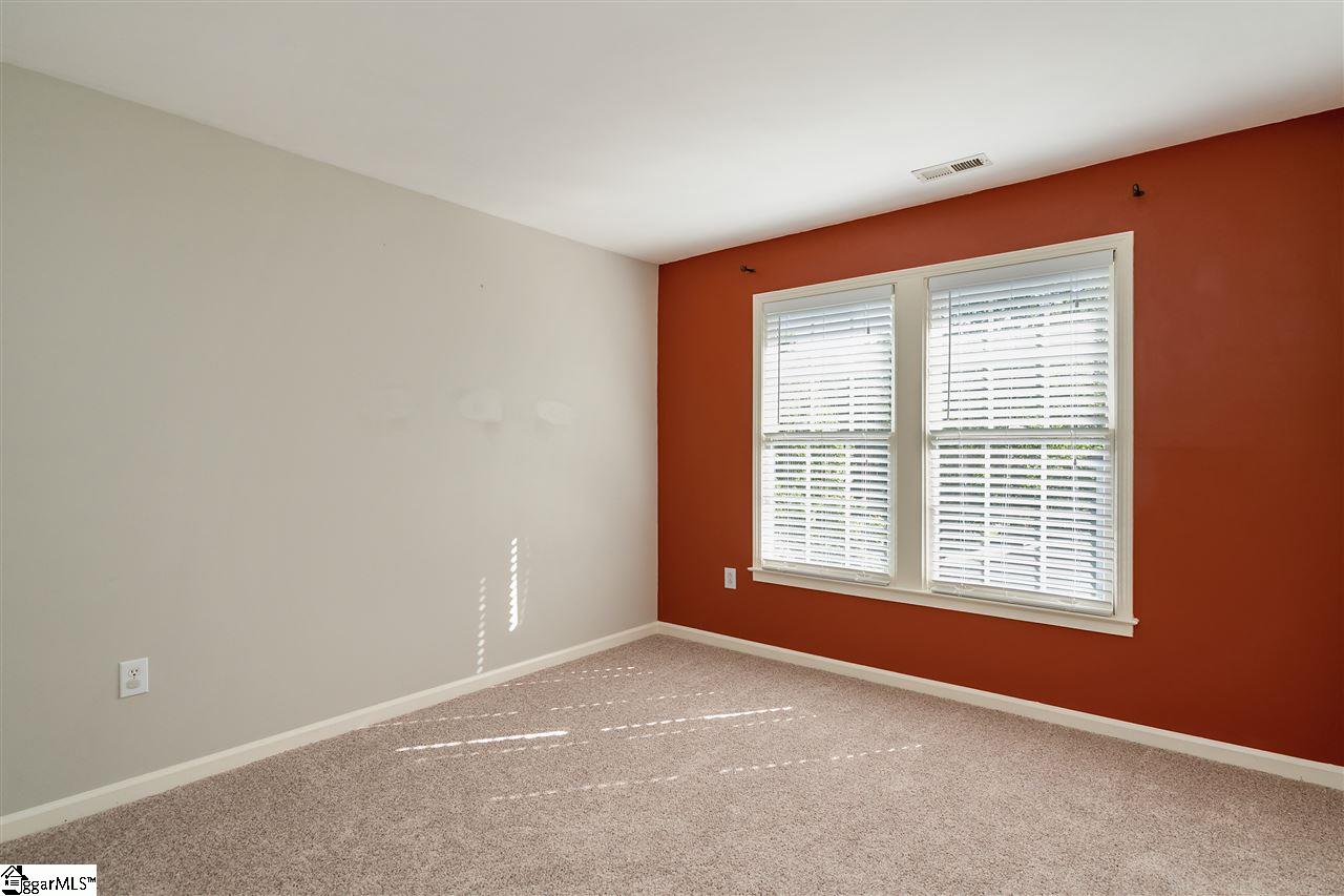141 Timberleaf Drive Duncan, SC 29334 - Photo 26 of 36 Gallery Image 26