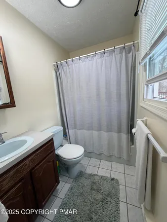 $450,000 | 606 Rimrock Road, Bartonsville, PA 18321