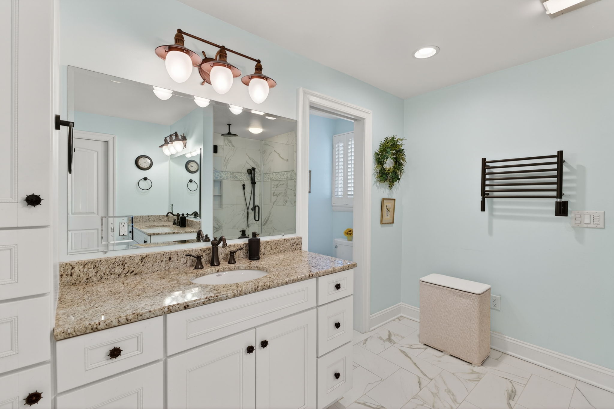 3500 Galloway Road Baltimore, MD 21220 - Photo 62 of 92 Primary en suite with seperate double vanity.