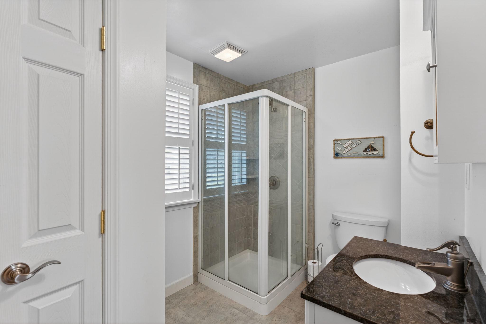 3500 Galloway Road Baltimore, MD 21220 - Photo 88 of 92 Shared Bathroom.