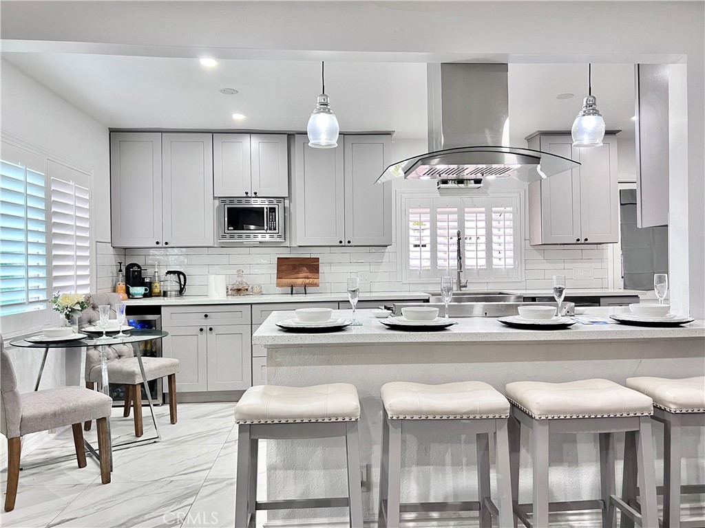 10864 Colima Road Whittier, CA 90604 - Photo 1 of 1 Gallery Image 1
