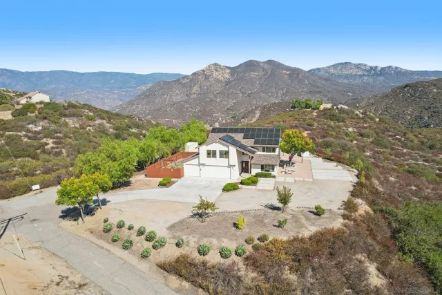 $999,000 | 31510 Valley Center Road, Valley Center, CA 92082