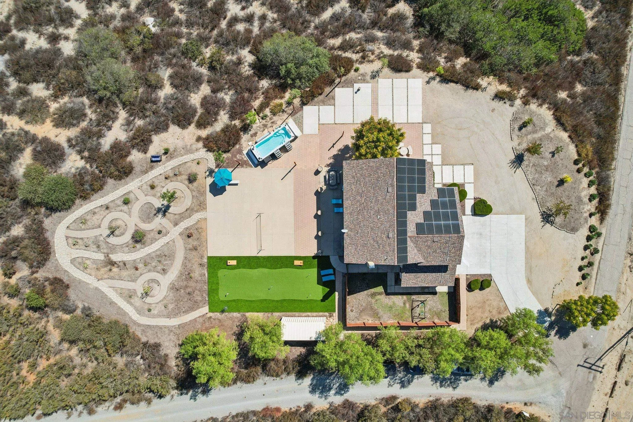 31510 Valley Center Road Valley Center, CA 92082 - Photo 3 of 37