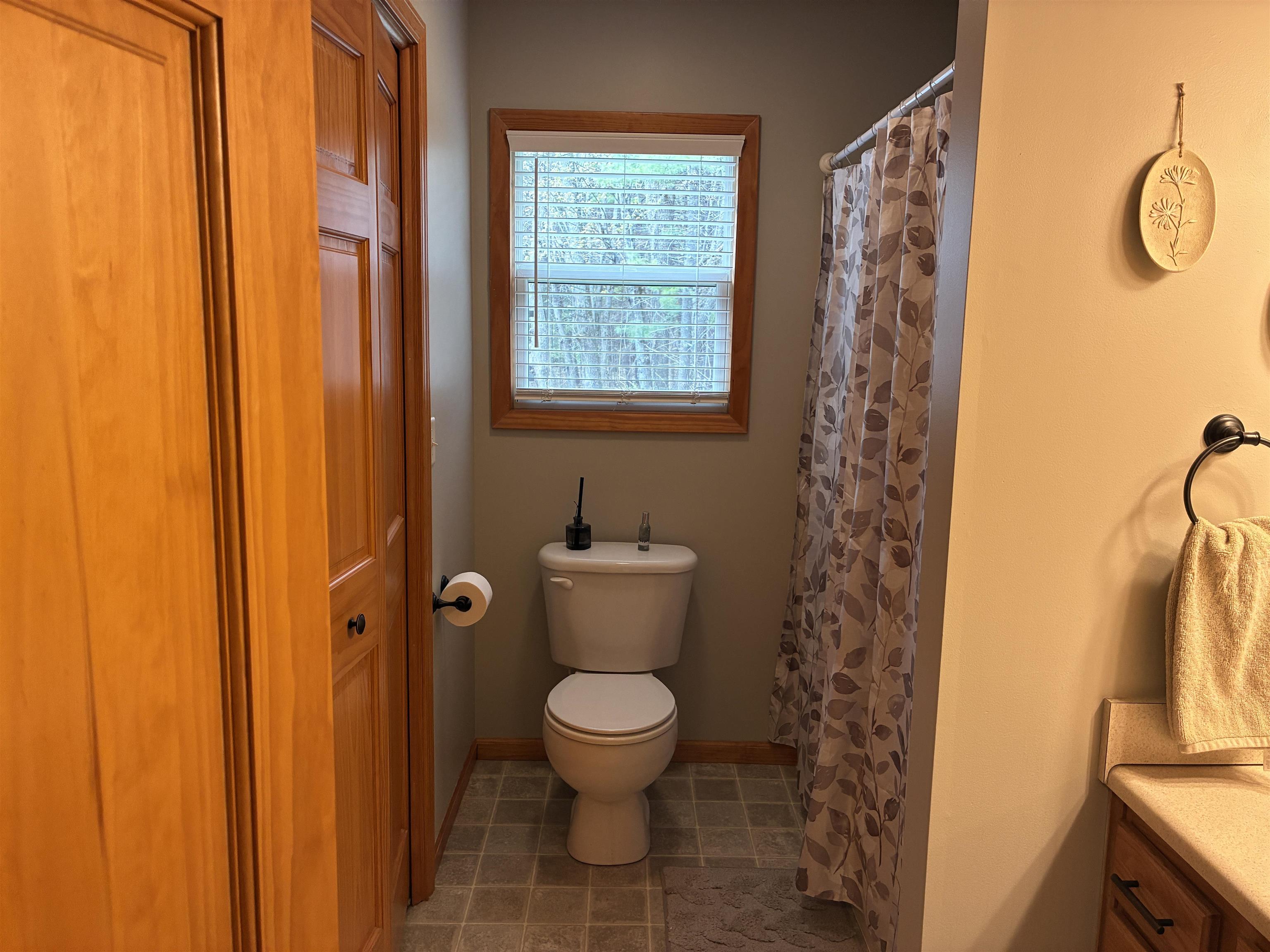 5019 Kings Way Gladwin, MI 48624 - Photo 25 of 45