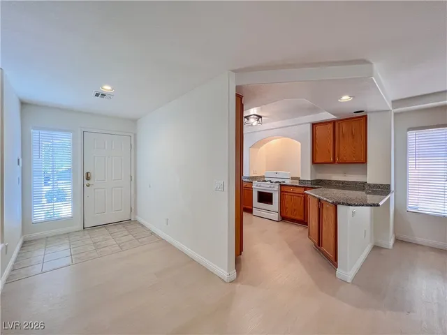 $2,350 | 10789 South Osage Winter Street, Henderson, NV 89052