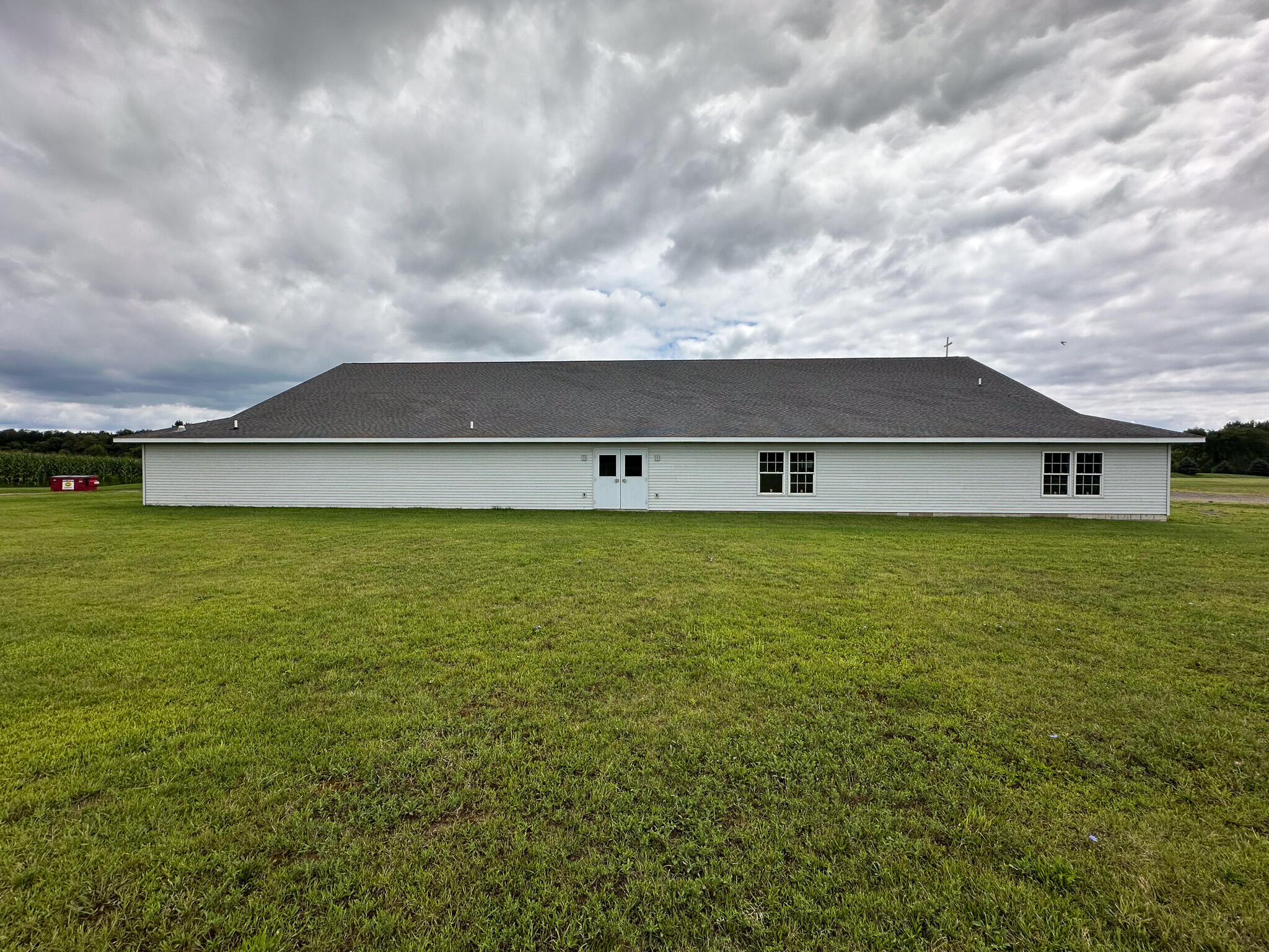 4181 East Mt Morris Road Mount Morris, MI 48458 - Photo 16 of 33 Sanctuary Side