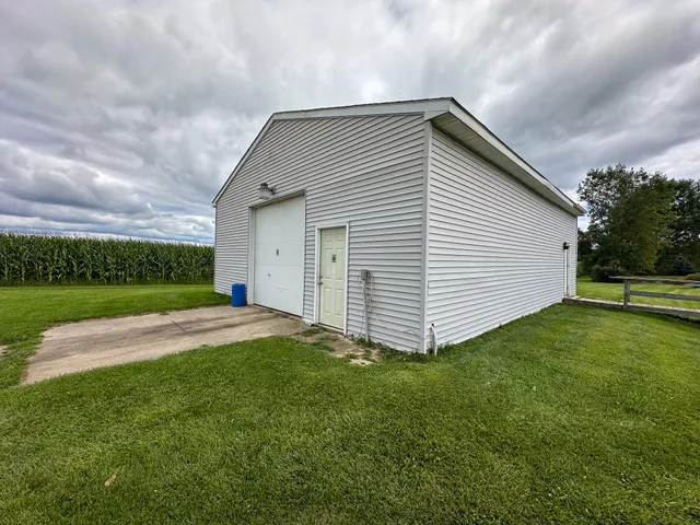 $450,000 | 4181 East Mt Morris Road, Mount Morris, MI 48458