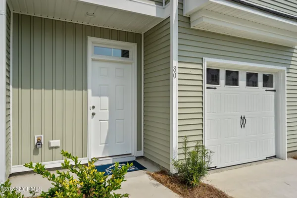 $1,850 | 28 Aspen Road, Hampstead, NC 28443