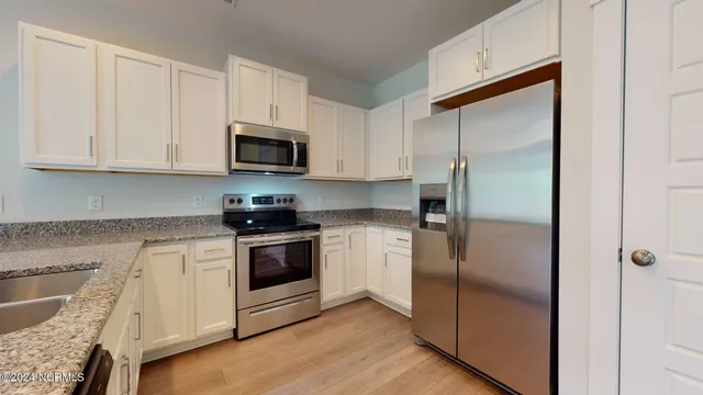 $1,900 | 28 Aspen Road, Hampstead, NC 28443