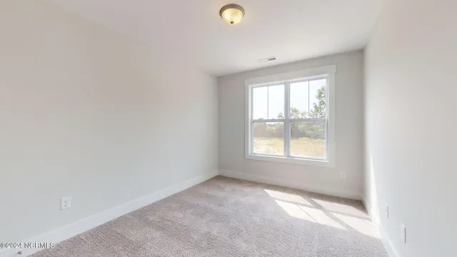 $1,900 | 28 Aspen Road, Hampstead, NC 28443