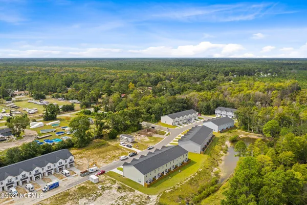 $1,850 | 28 Aspen Road, Hampstead, NC 28443