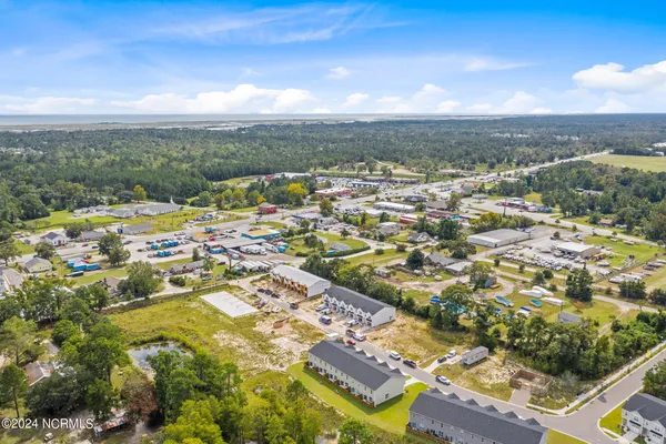 $1,850 | 28 Aspen Road, Hampstead, NC 28443