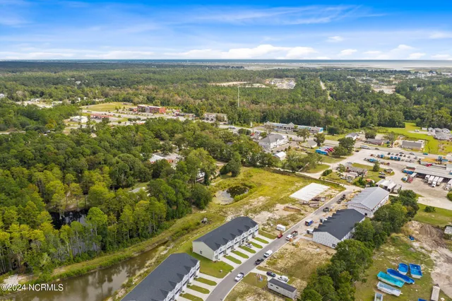 $1,900 | 28 Aspen Road, Hampstead, NC 28443