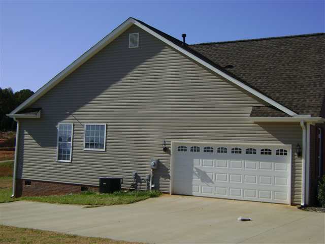 106 Prestwick Drive Anderson, SC 29621 - Photo 13 of 17 Gallery Image 13