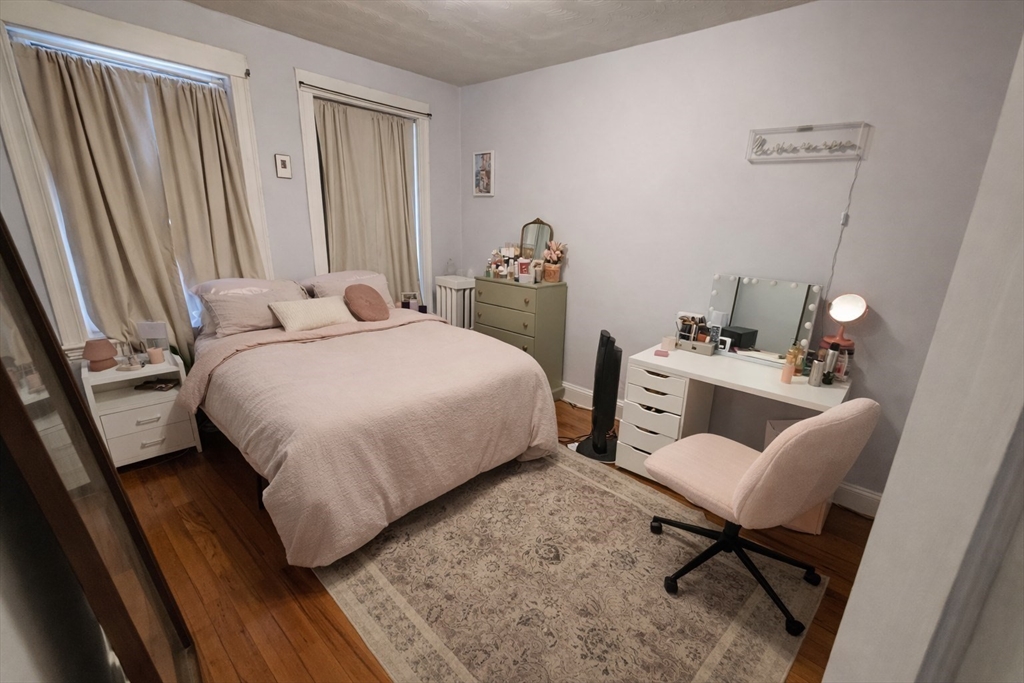 30 Claflin Road, Unit 1 Brookline, MA 02445 - Photo 6 of 9