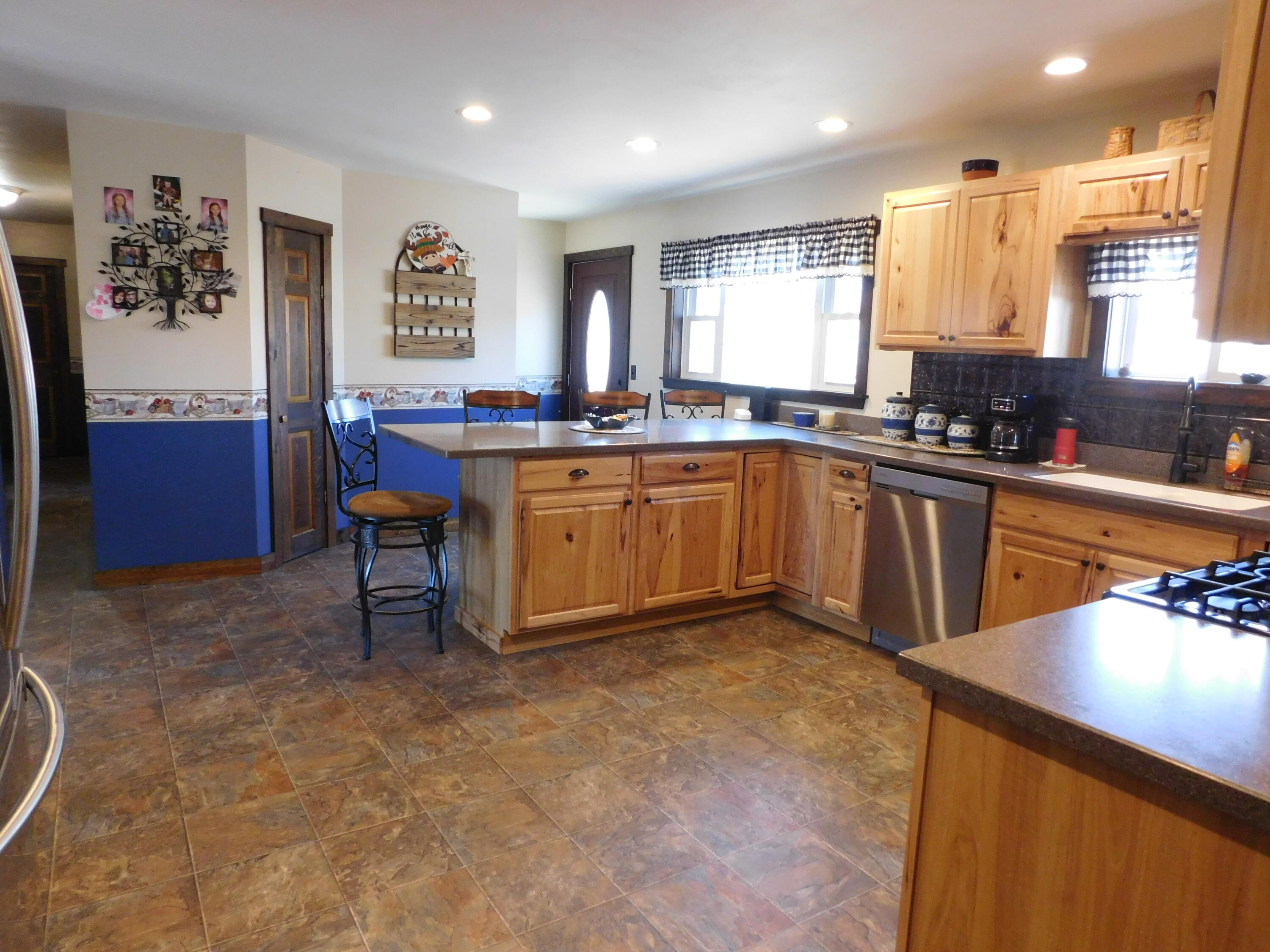 557 Enfield Road Lincoln, ME 04457 - Photo 35 of 112 DSCN0312