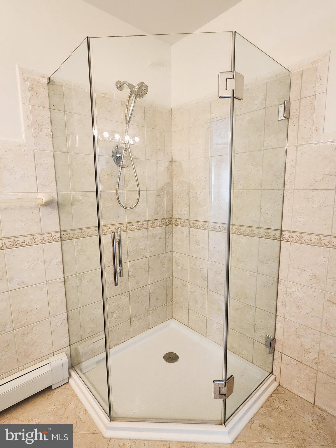 5419 Sargent Road Hyattsville, MD 20782 - Photo 17 of 43