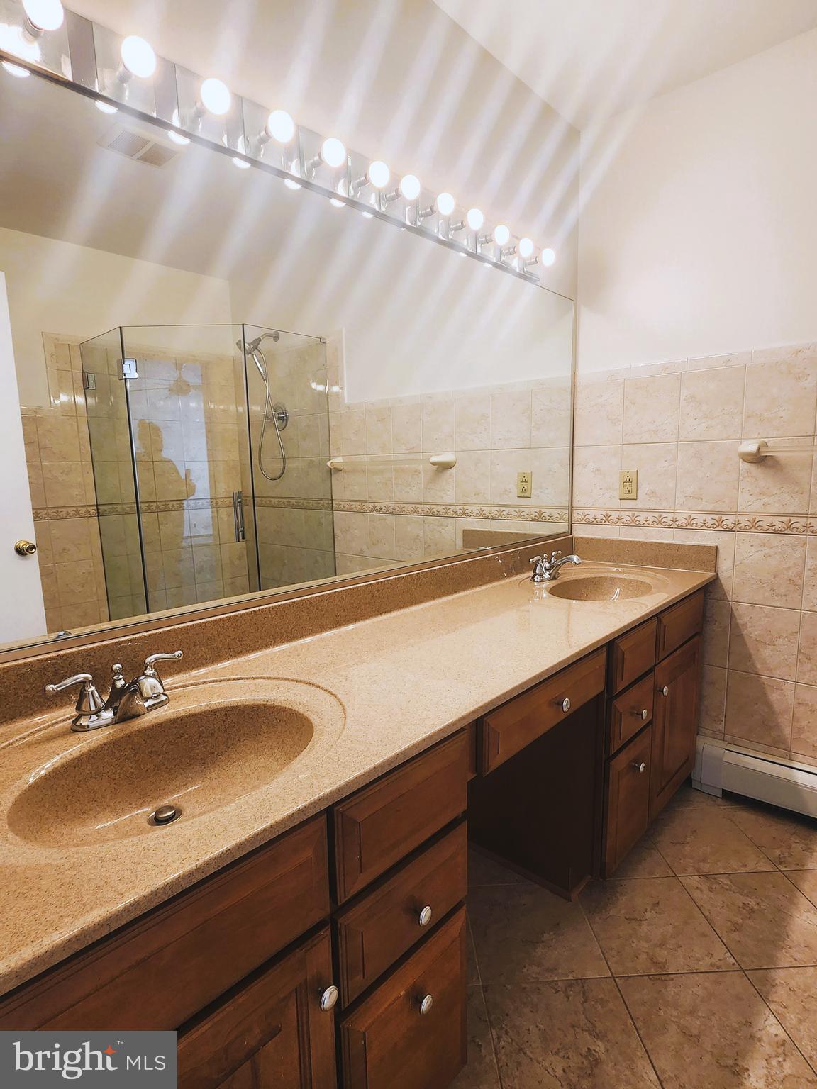 5419 Sargent Road Hyattsville, MD 20782 - Photo 18 of 43