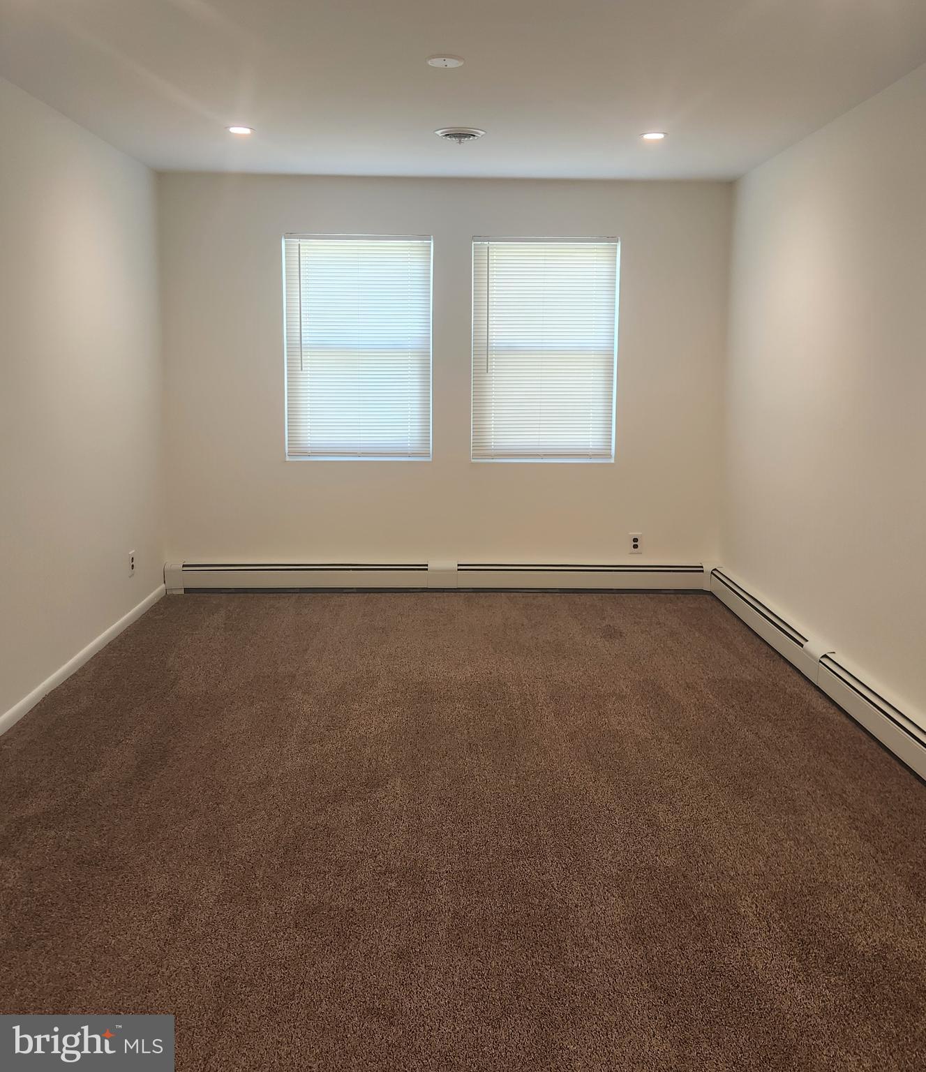 5419 Sargent Road Hyattsville, MD 20782 - Photo 22 of 43