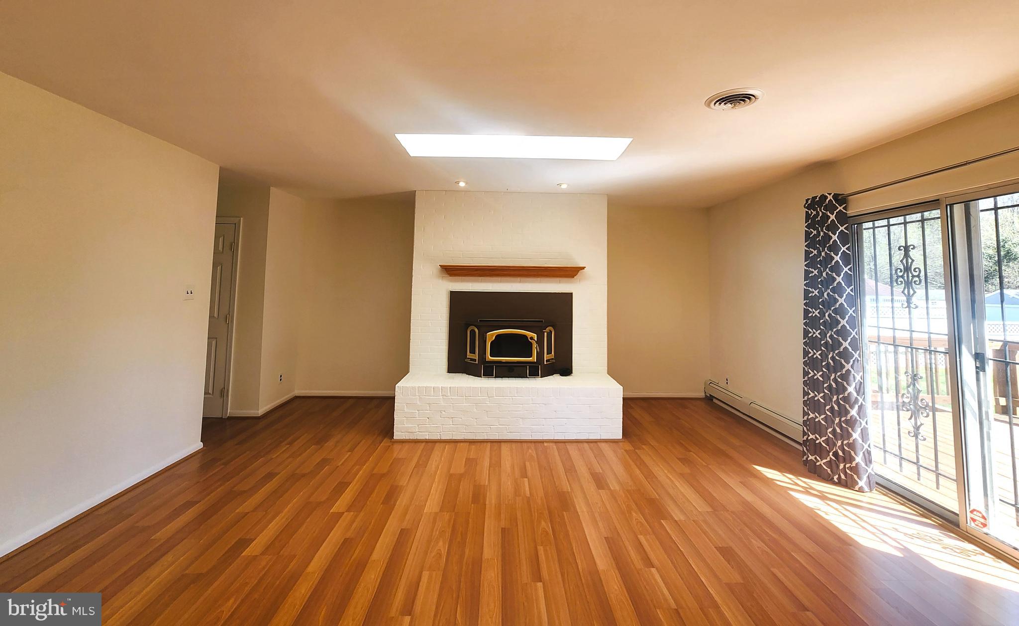 5419 Sargent Road Hyattsville, MD 20782 - Photo 4 of 43