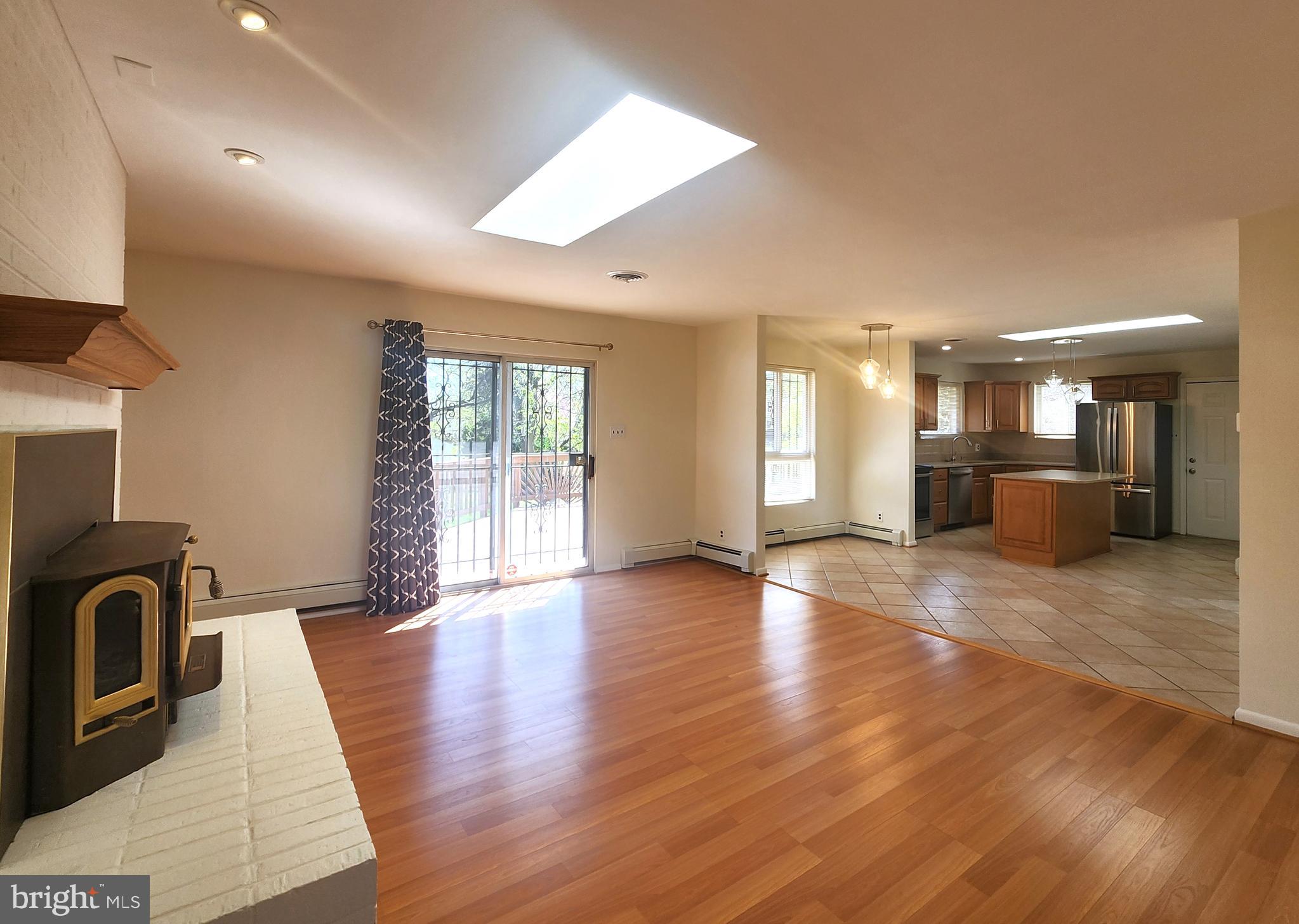 5419 Sargent Road Hyattsville, MD 20782 - Photo 5 of 43