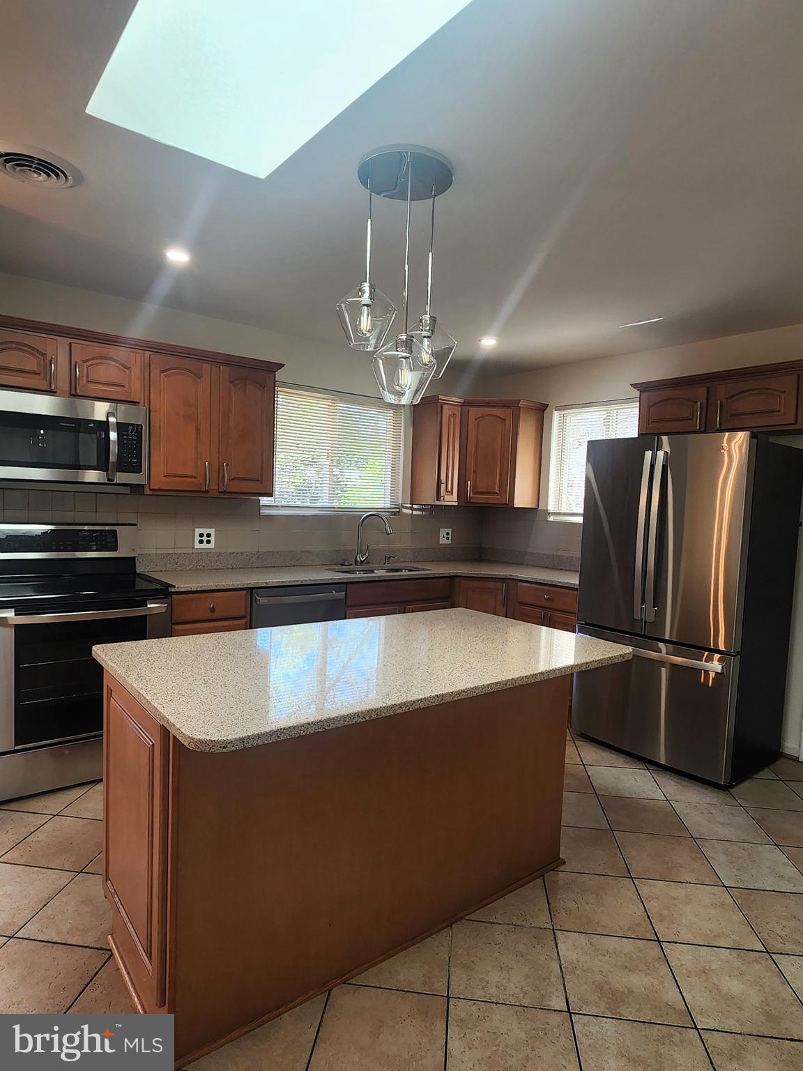 5419 Sargent Road Hyattsville, MD 20782 - Photo 7 of 43