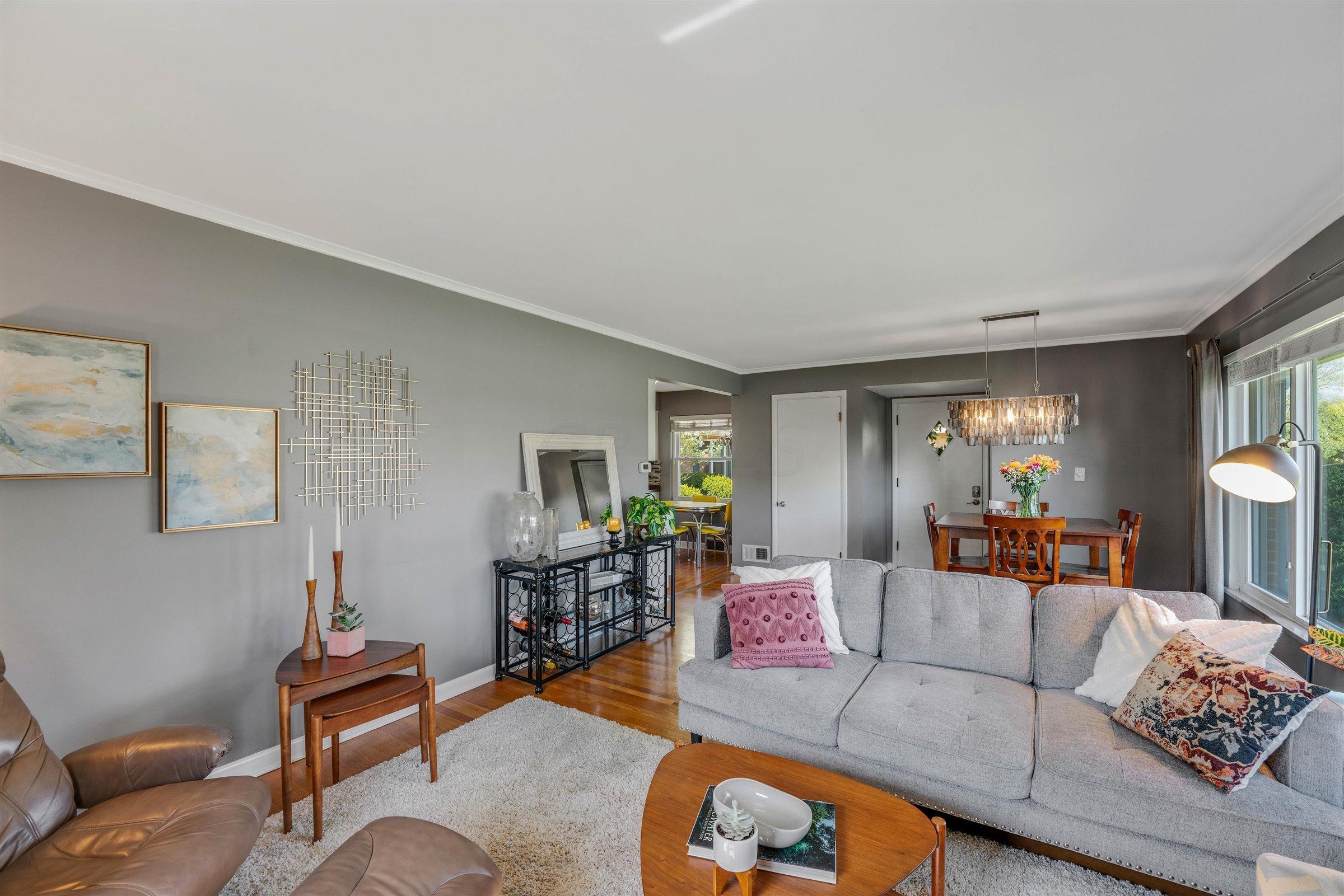 1851 Ridgecliff Road, Unit A Upper Arlington, OH 43221 - Photo 10 of 24 Gallery Image 10