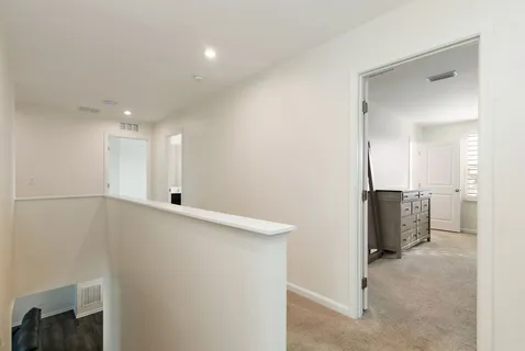 $430,000 | 890 Larkspur Lane, Hampshire, IL 60140