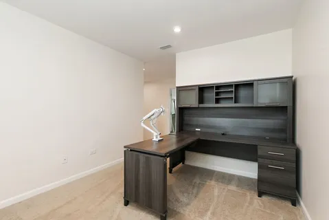 $430,000 | 890 Larkspur Lane, Hampshire, IL 60140