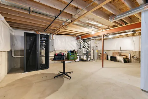 $430,000 | 890 Larkspur Lane, Hampshire, IL 60140