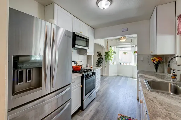 $325,000 | 2973 East Simpson Avenue, Fresno, CA 93703
