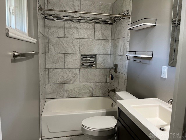 4223 Kitridge Road Dayton, OH 45424 - Photo 14 of 28 Gallery Image 14