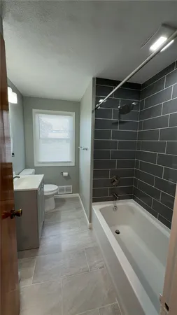 $2,250 | 198 Skycrest Drive, Greece, NY 14616