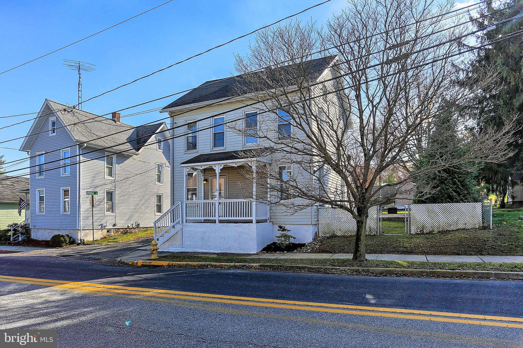 22 Hanover Street Spring Grove, PA 17362 - Photo 2 of 36