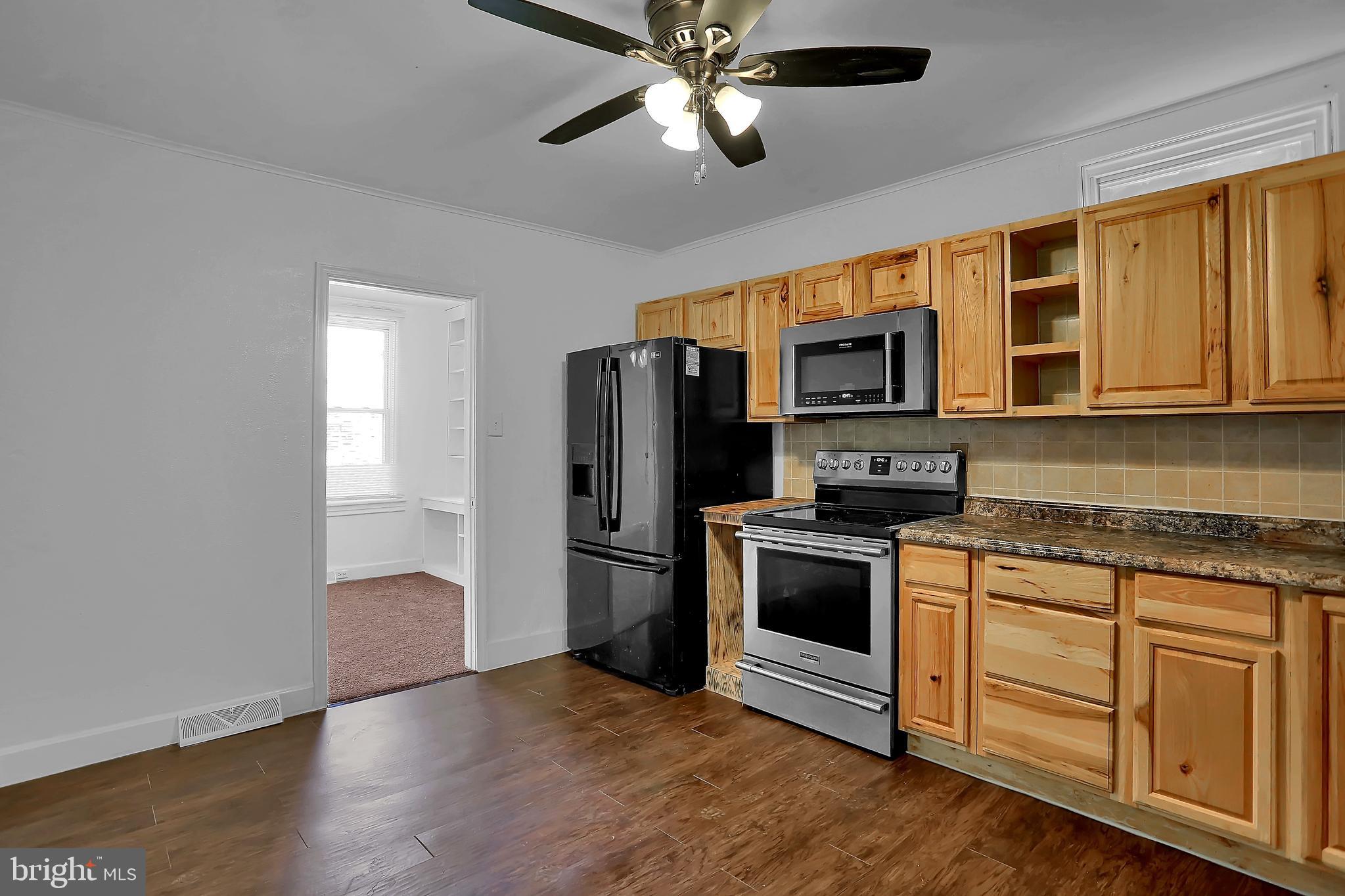 22 Hanover Street Spring Grove, PA 17362 - Photo 7 of 36