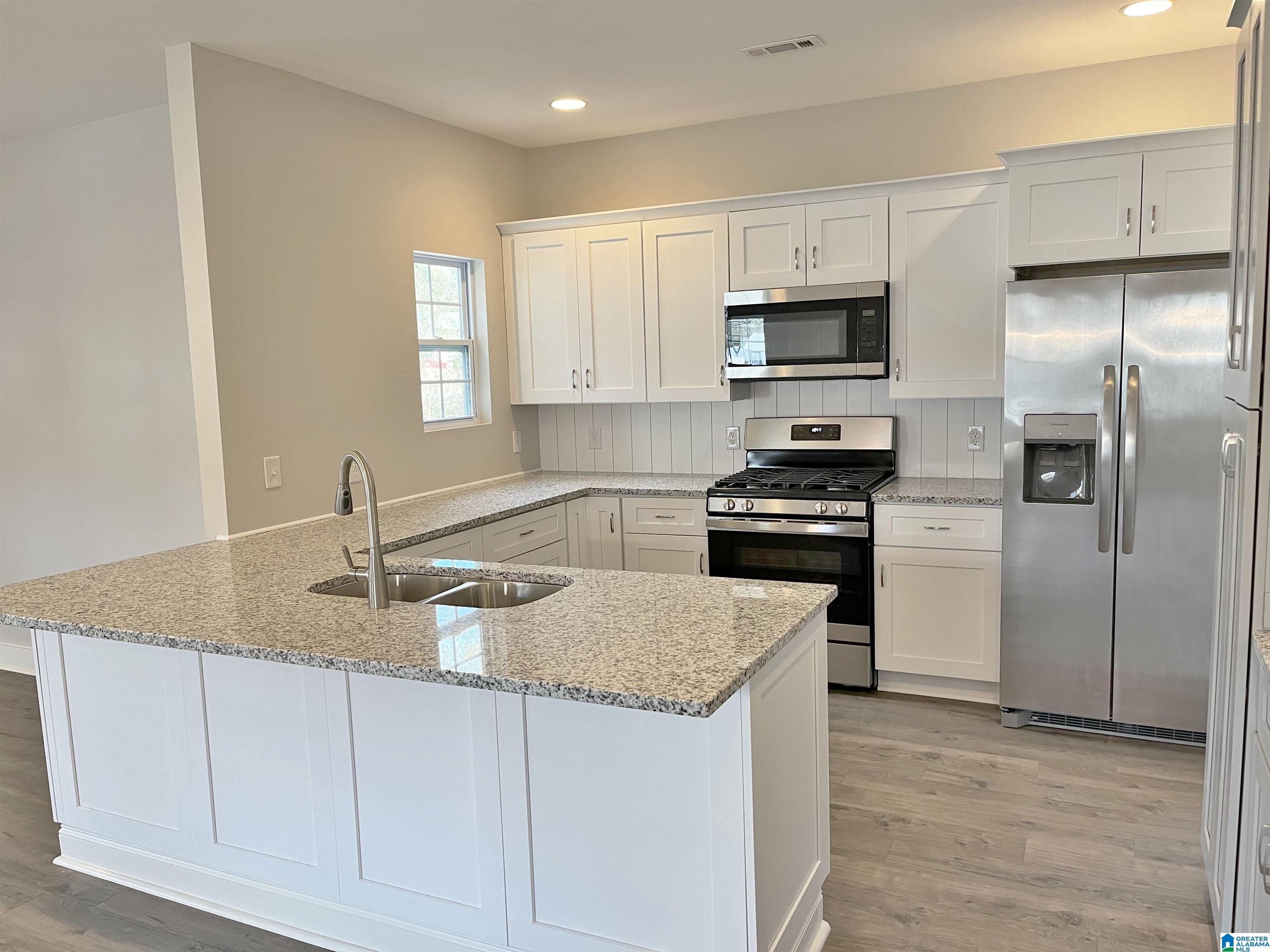 633 Ruffner Road Birmingham, AL 35210 - Photo 8 of 33