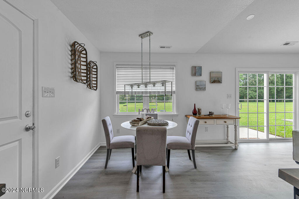 684 Batchelor Road Richlands, NC 28574 - Photo 15 of 44 DiningRoom